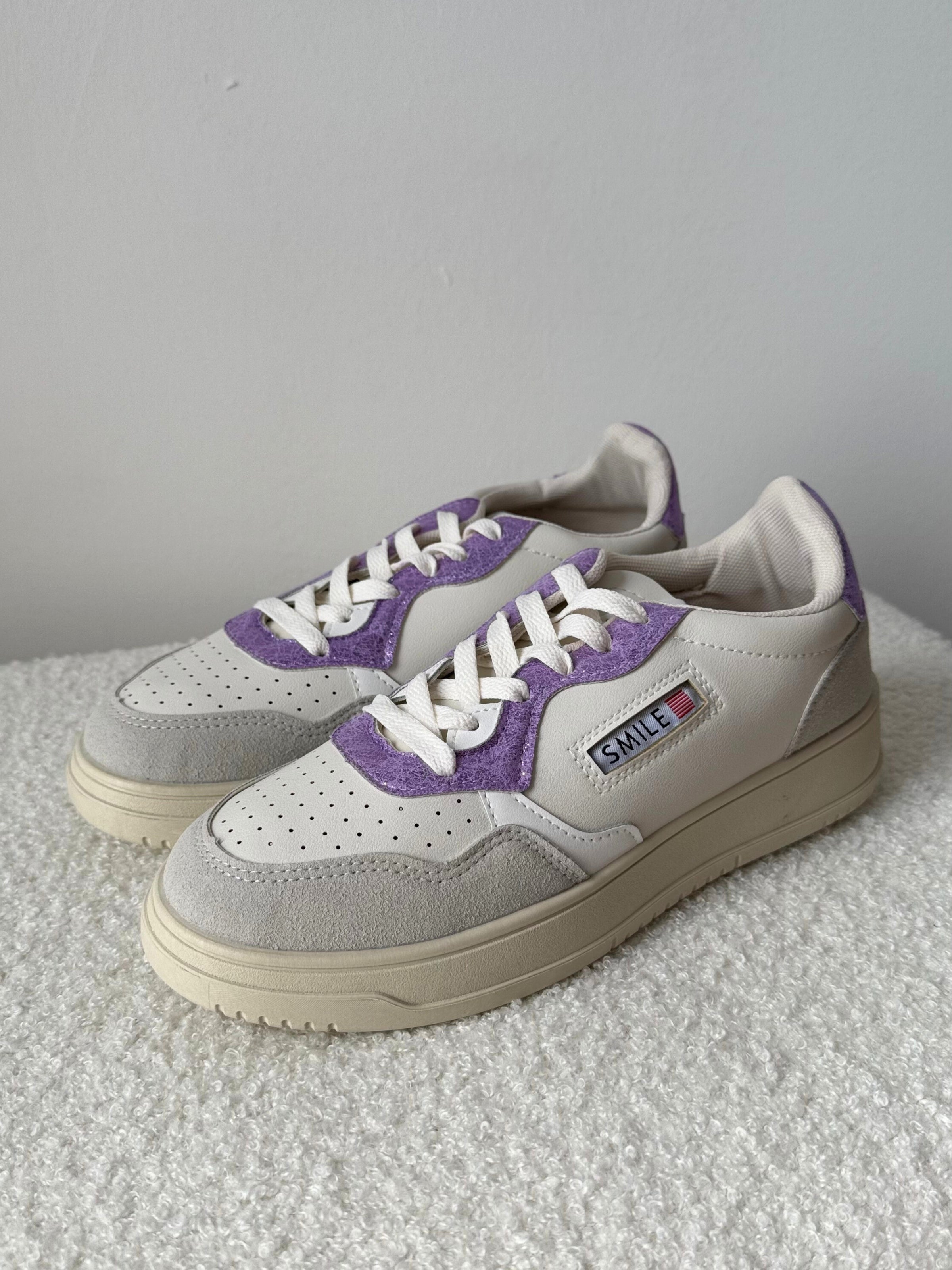 Sneaker Retro - Smile