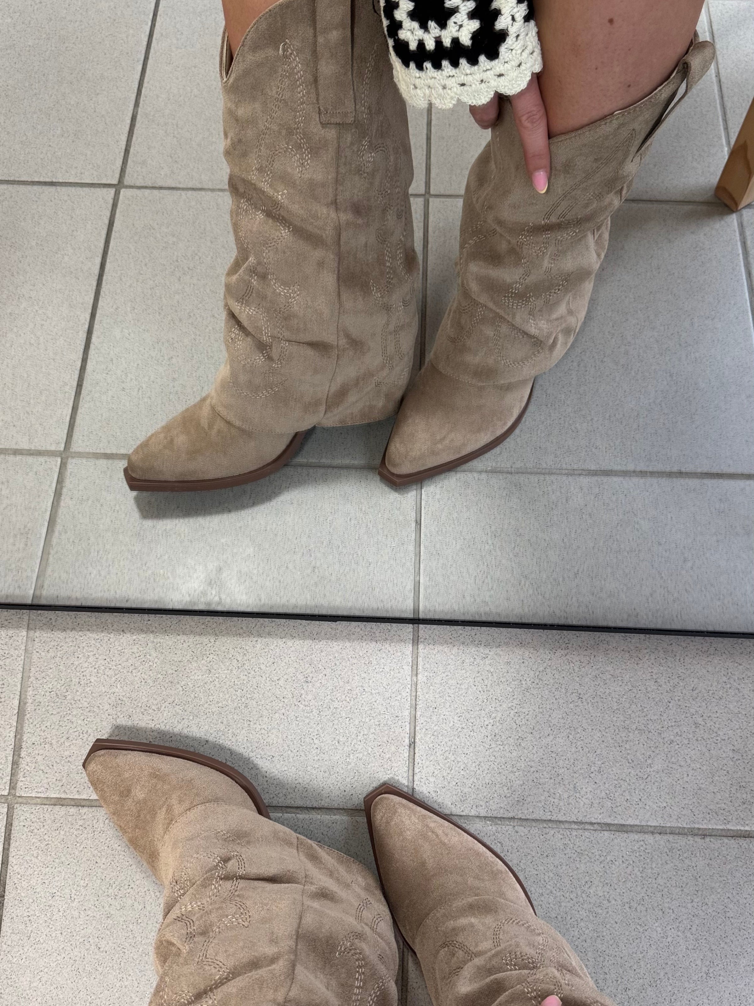 Cowboy Boots Canyon - Taupe