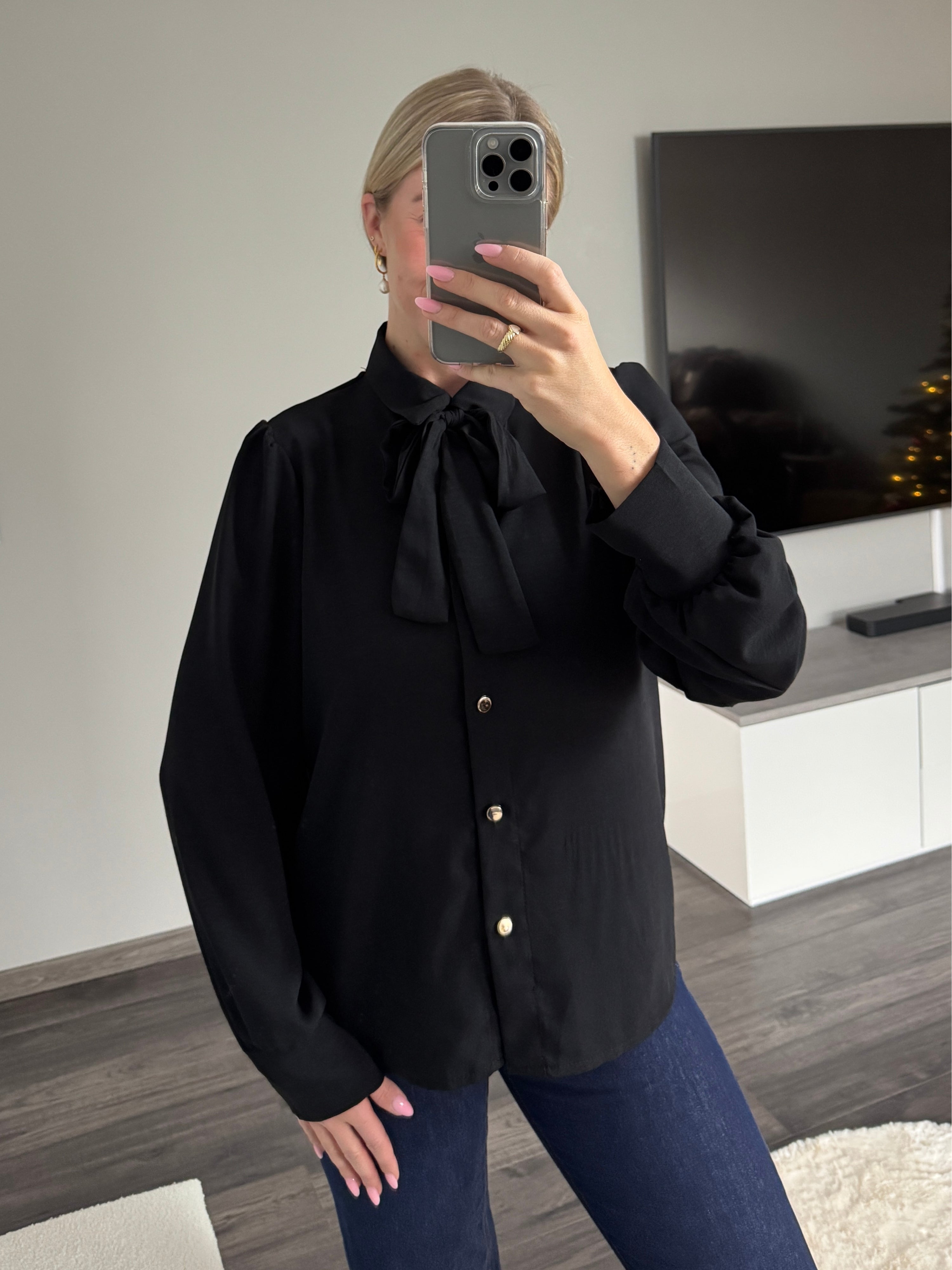 Bluse Sophia mit Schleife und Schluppenkragen - Schwarz