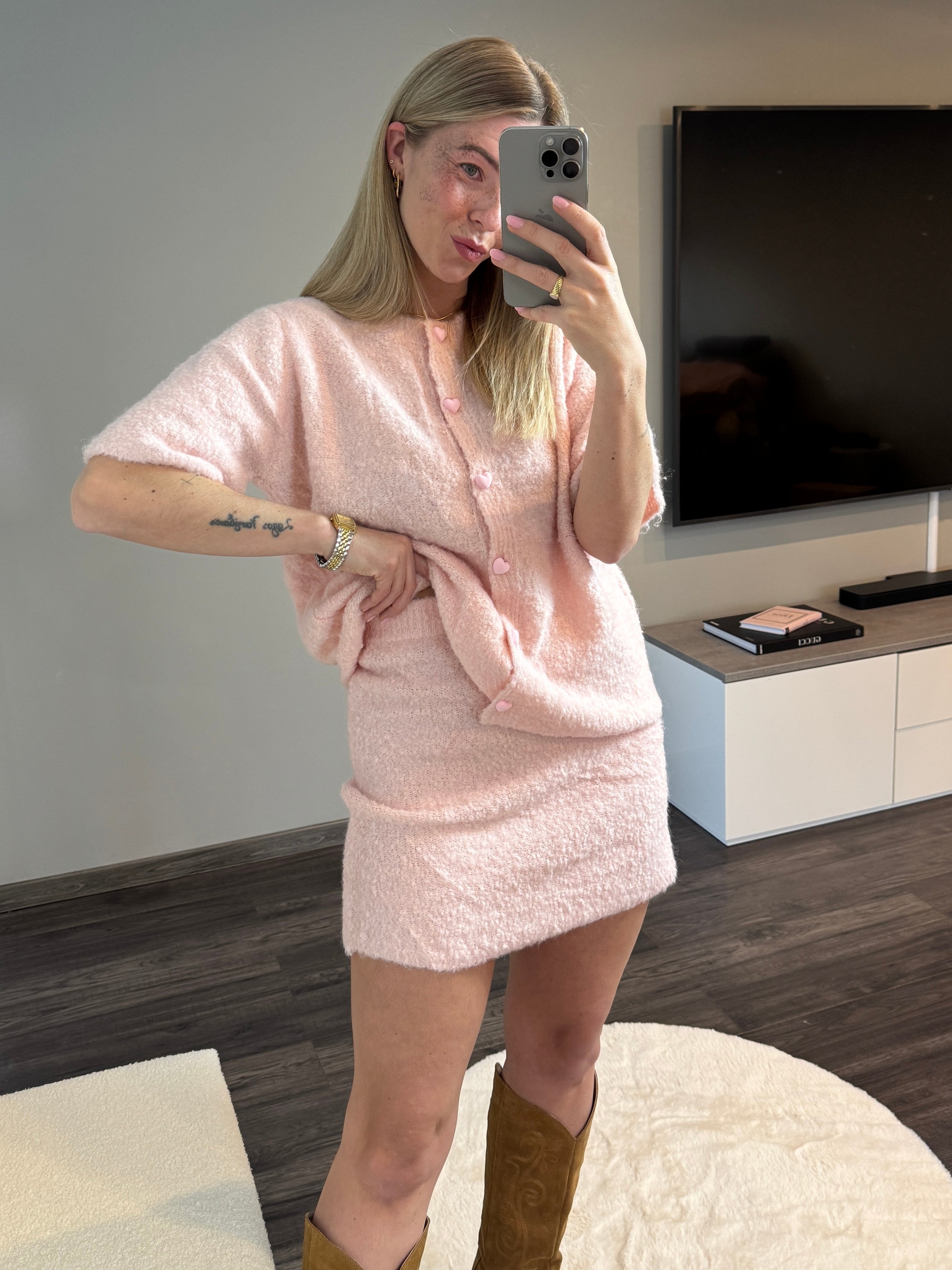 Sweetheart Cardigan in Rose - Kurzarm