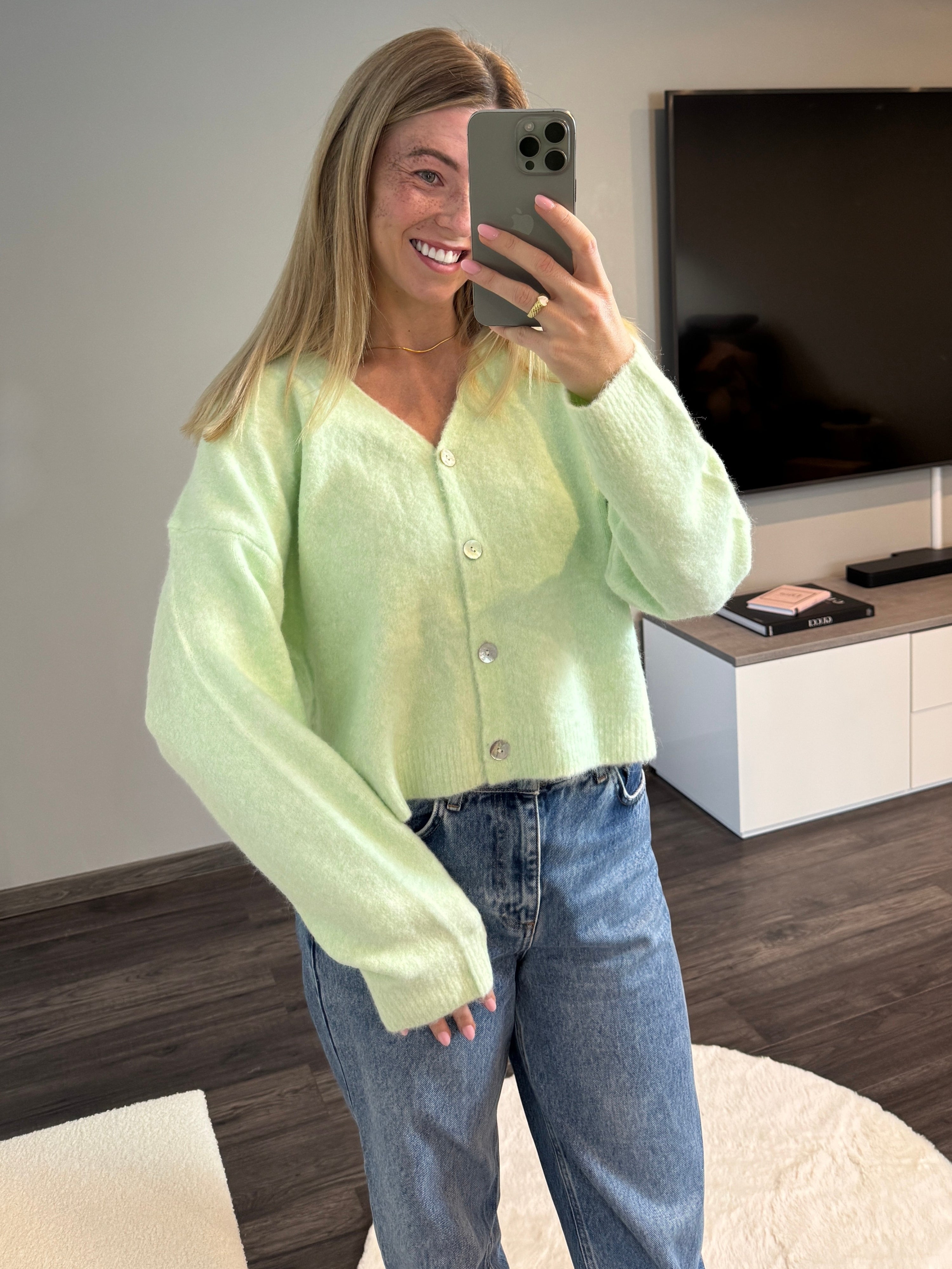 Spring Breeze Cardigan - Soft Matcha