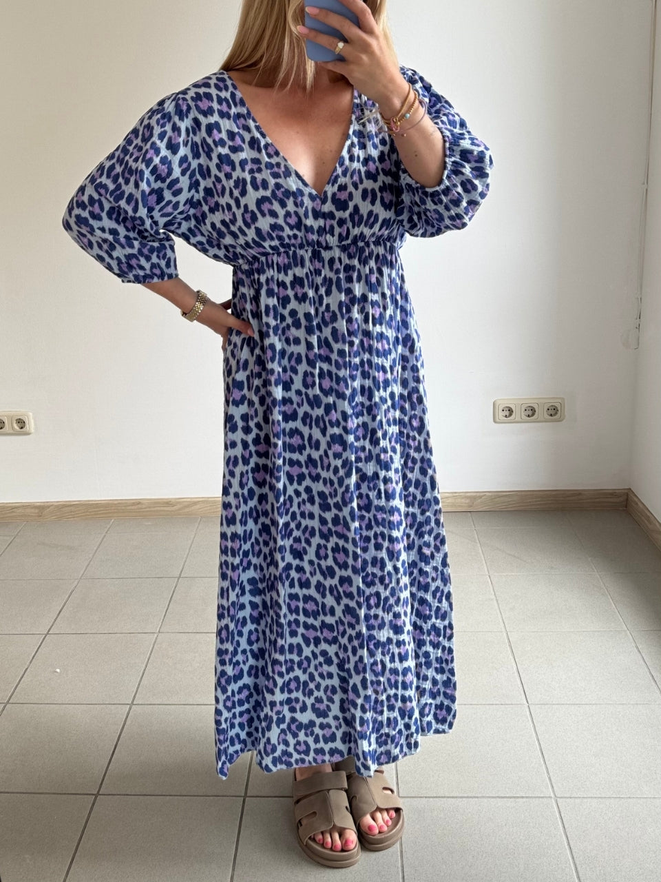 Musselin Kleid V-Ausschnitt - Leo Blau